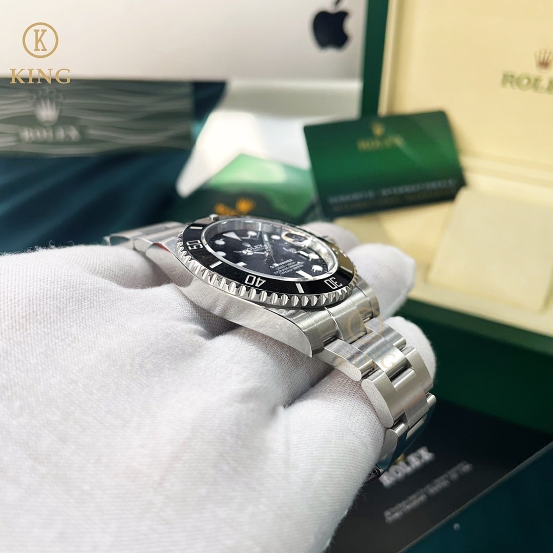 Rolex Submariner Date 41mm Silver Toned For Men 126610LN - Image 4