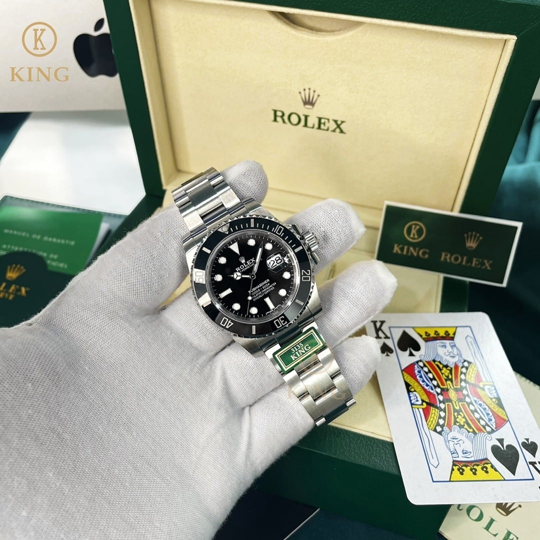 Rolex Submariner Date 41mm Silver Toned For Men 126610LN
