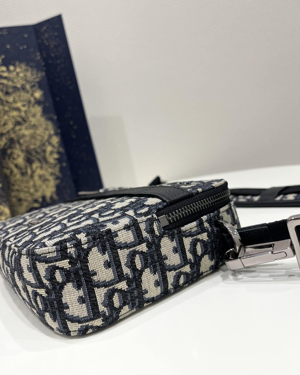 1:1 Replica Safari Messenger Bag Black For Women 8.5in/22cm 1ESPO206YKY_H27E