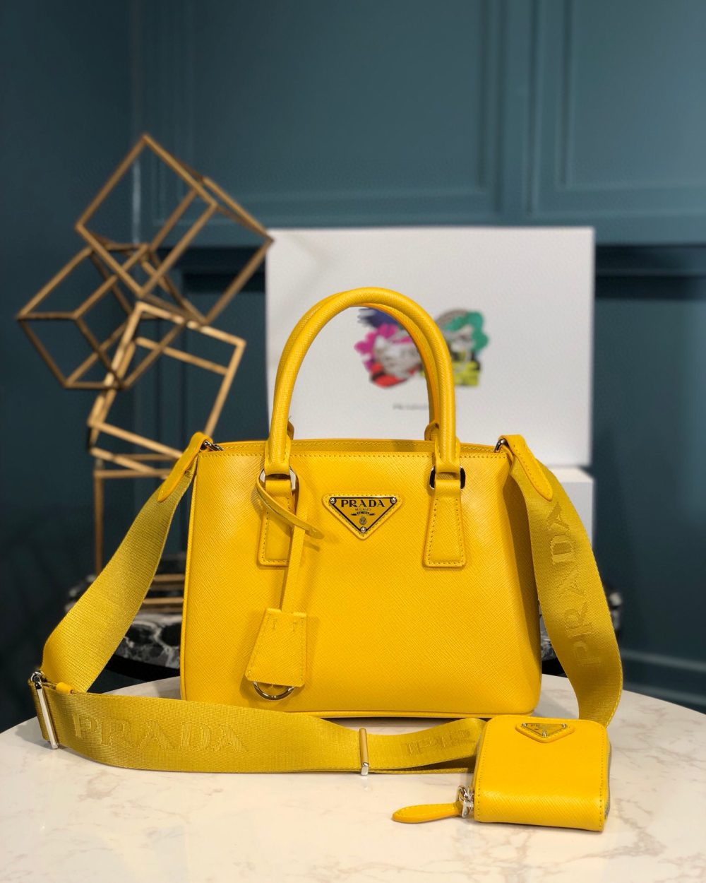 Saffiano Lux Galleria In Yellow For Women 9in/ 23cm