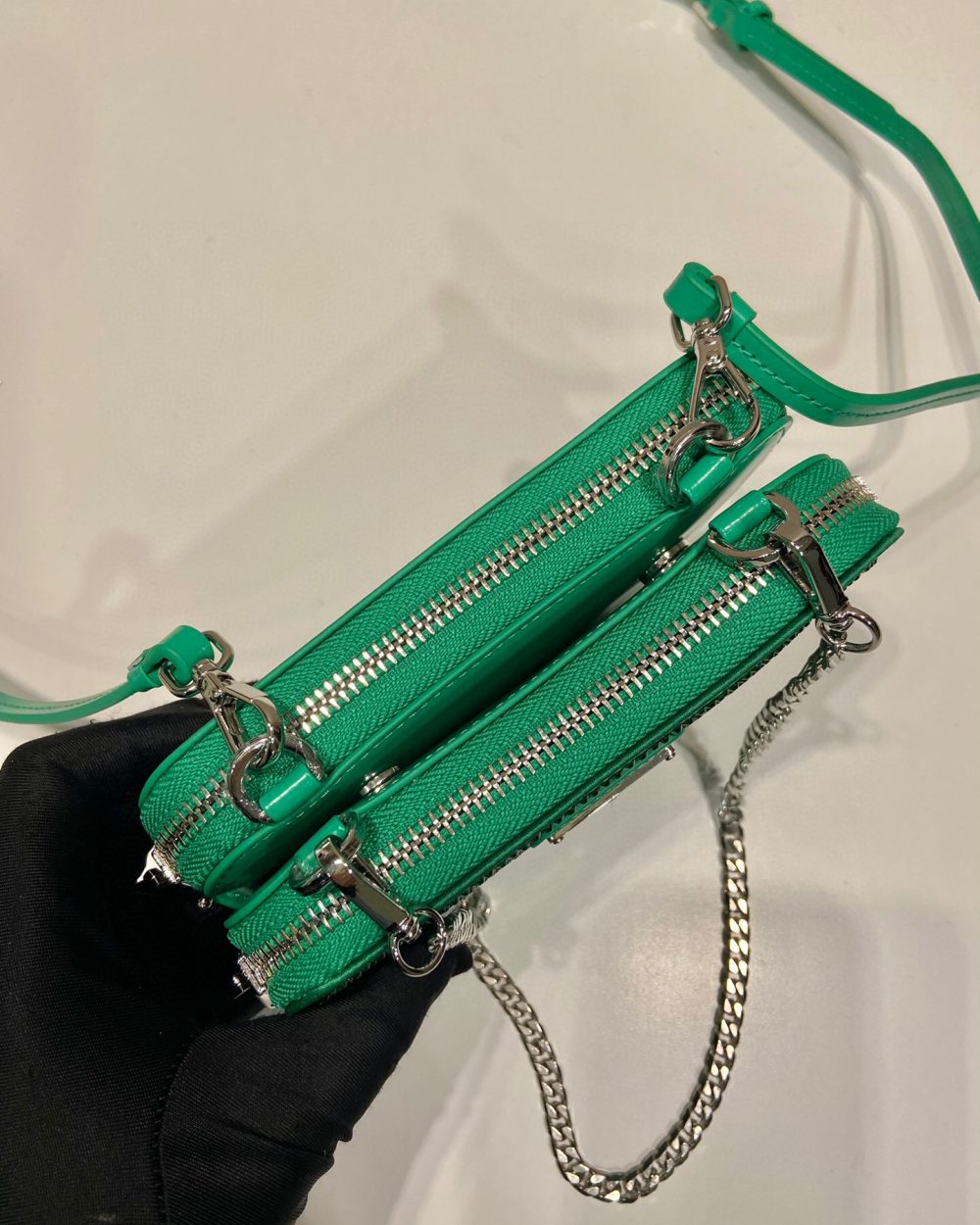 Saffiano Mini Pouch With Sparkling Stone In Green For Women 5.9in/ 15cm