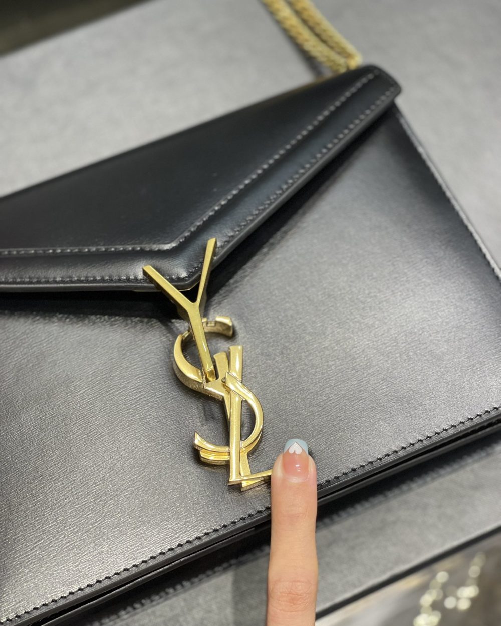 [REP 1:1] Saint Laurent Cassandra Medium Chain Bag Black In Grain De Poudre Embossed For Women 8.6in/22cm YSL 5327500SXSW1000