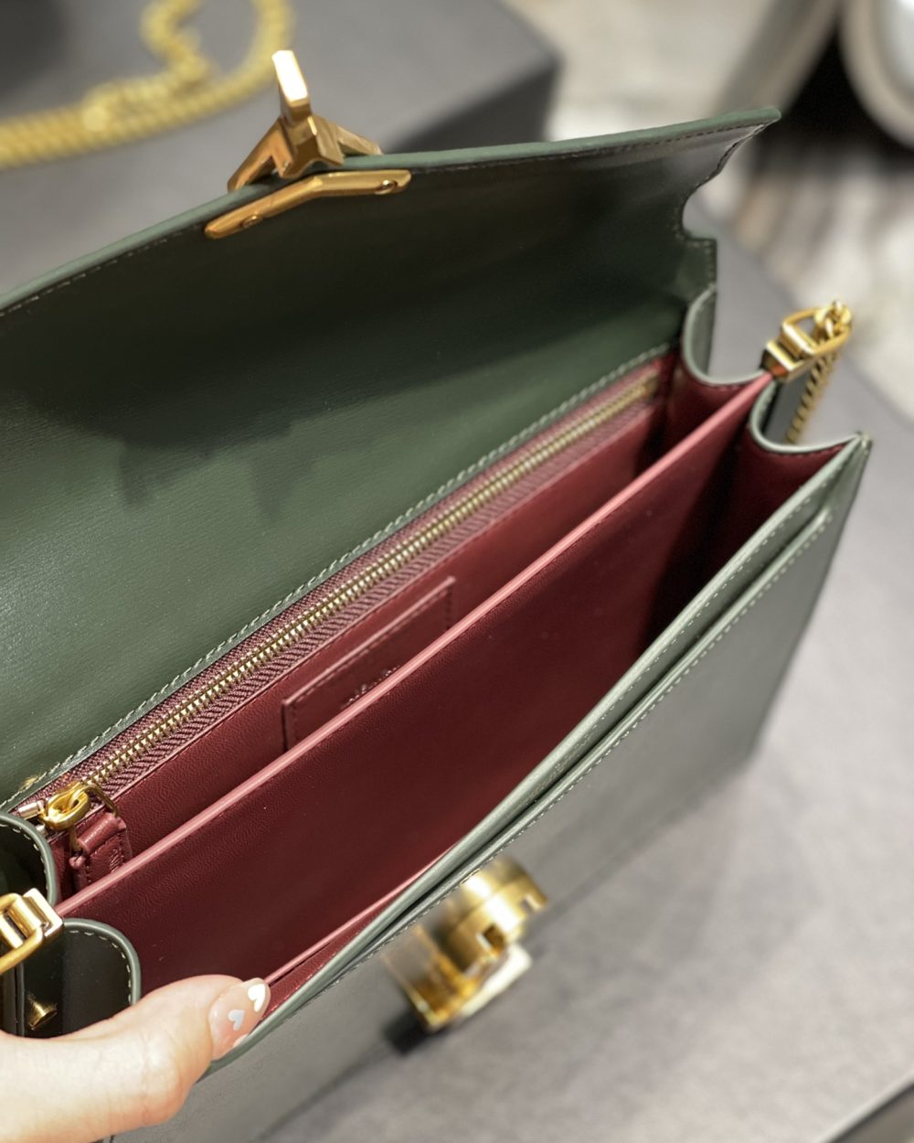 [REP 1:1] Saint Laurent Cassandra Medium Chain Bag In Grain De Poudre Embossed 22cm