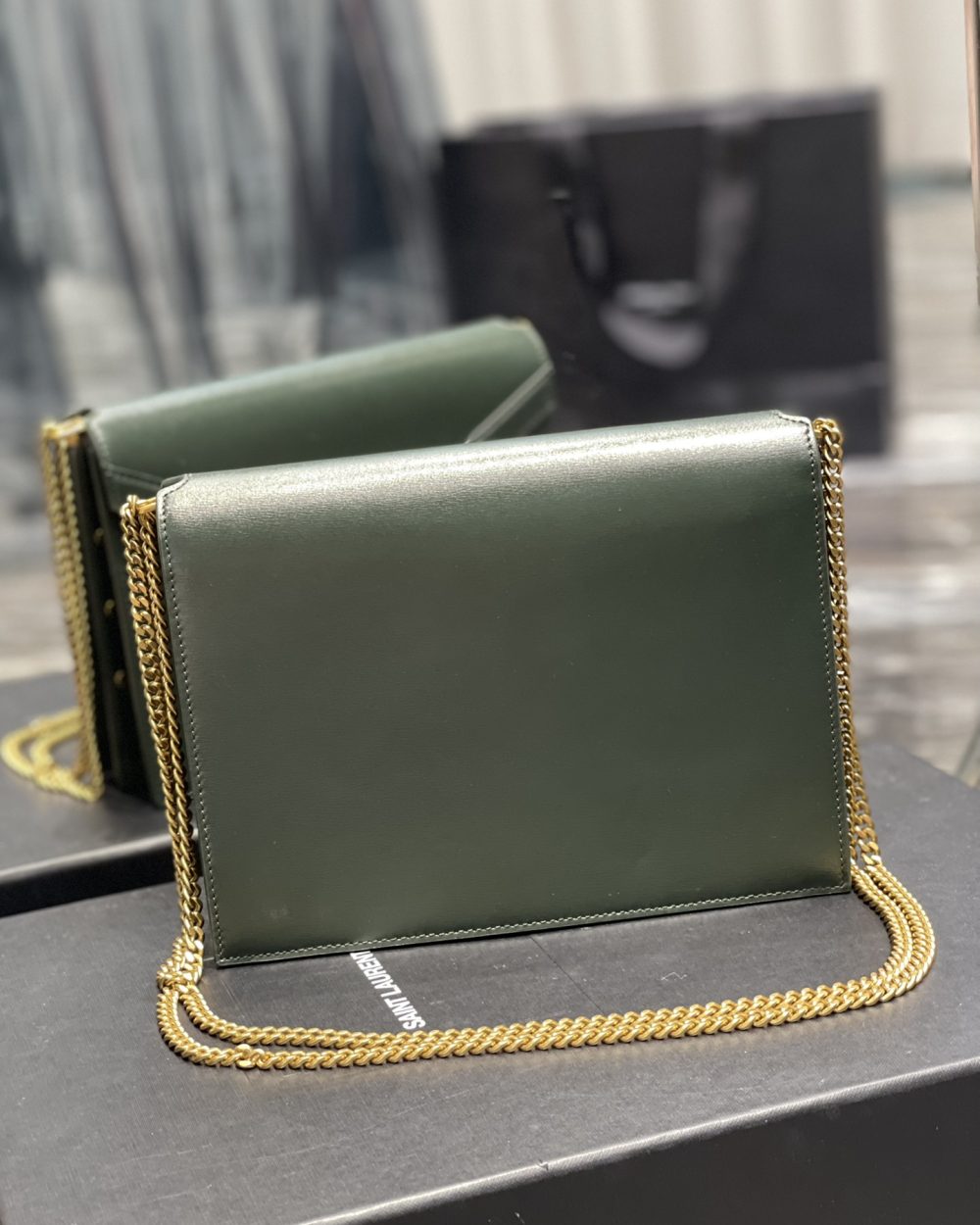 [REP 1:1] Saint Laurent Cassandra Medium Chain Bag In Grain De Poudre Embossed 22cm