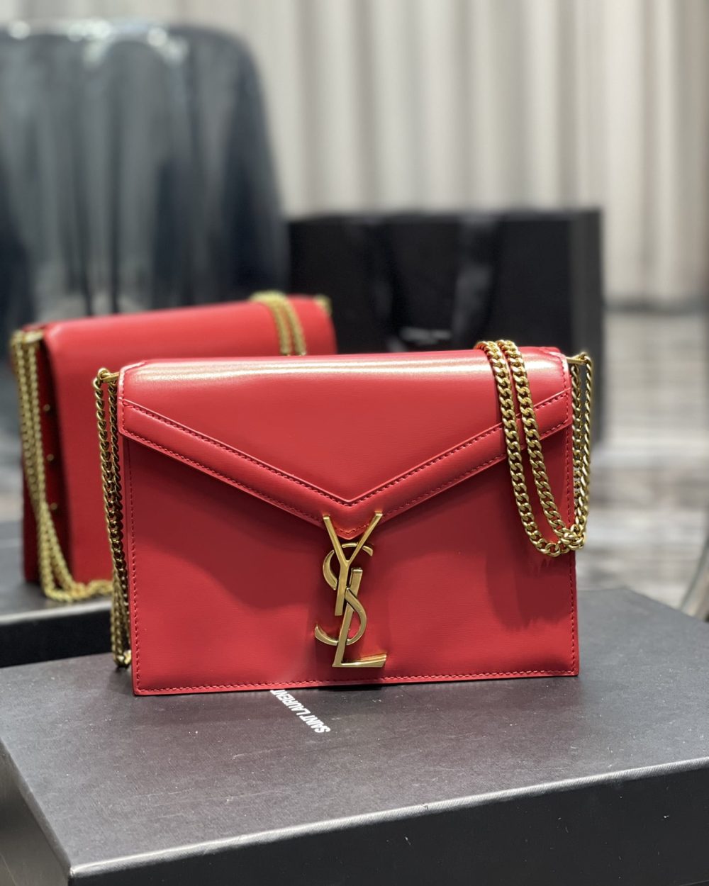 [REP 1:1] Saint Laurent Cassandra Medium Chain Bag Rouge Opyum In Grain De Poudre Embossed For Women 8.6in/22cm YSL 532750BOW0W6008