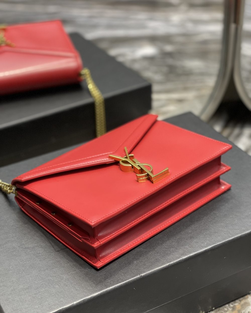 [REP 1:1] Saint Laurent Cassandra Medium Chain Bag Rouge Opyum In Grain De Poudre Embossed For Women 8.6in/22cm YSL 532750BOW0W6008