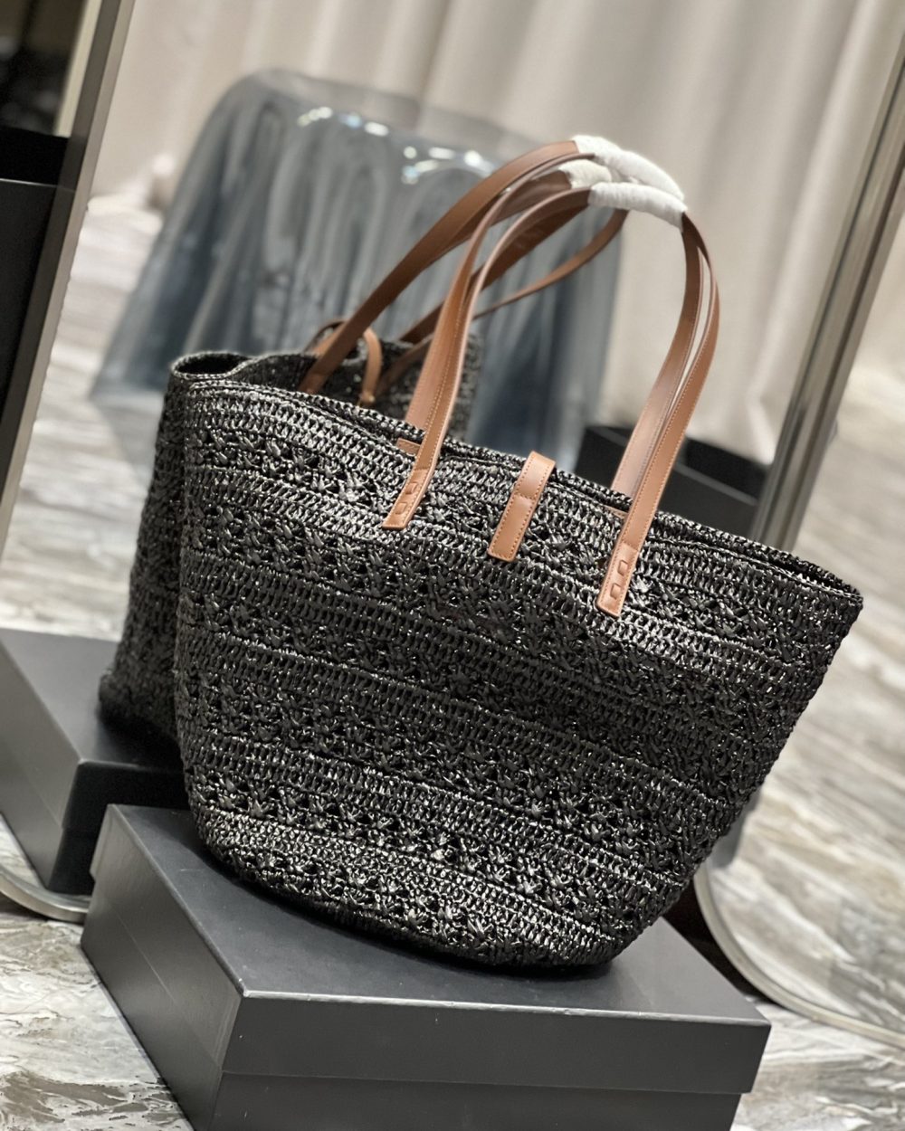 [REP 1:1] Saint Laurent Hollow Straw Woven Tote Bag Black For Women, Women's Bags 21.6in/55cm YSL