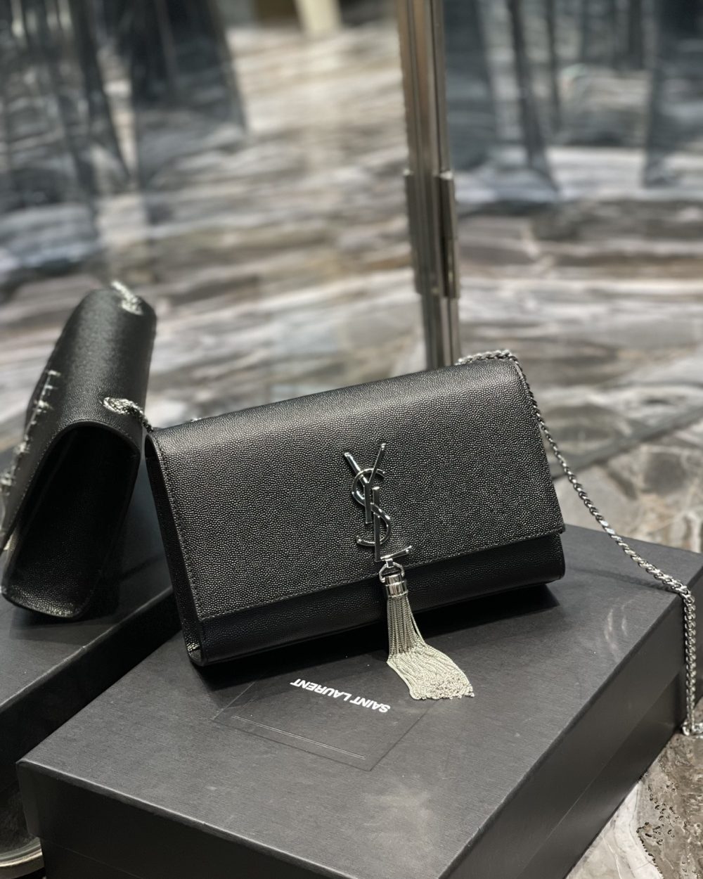 [REP 1:1] Saint Laurent Kata Medium Chain Bag Black With Tassel For Women 9.4in/24cm YSL 354119BOW0N1000