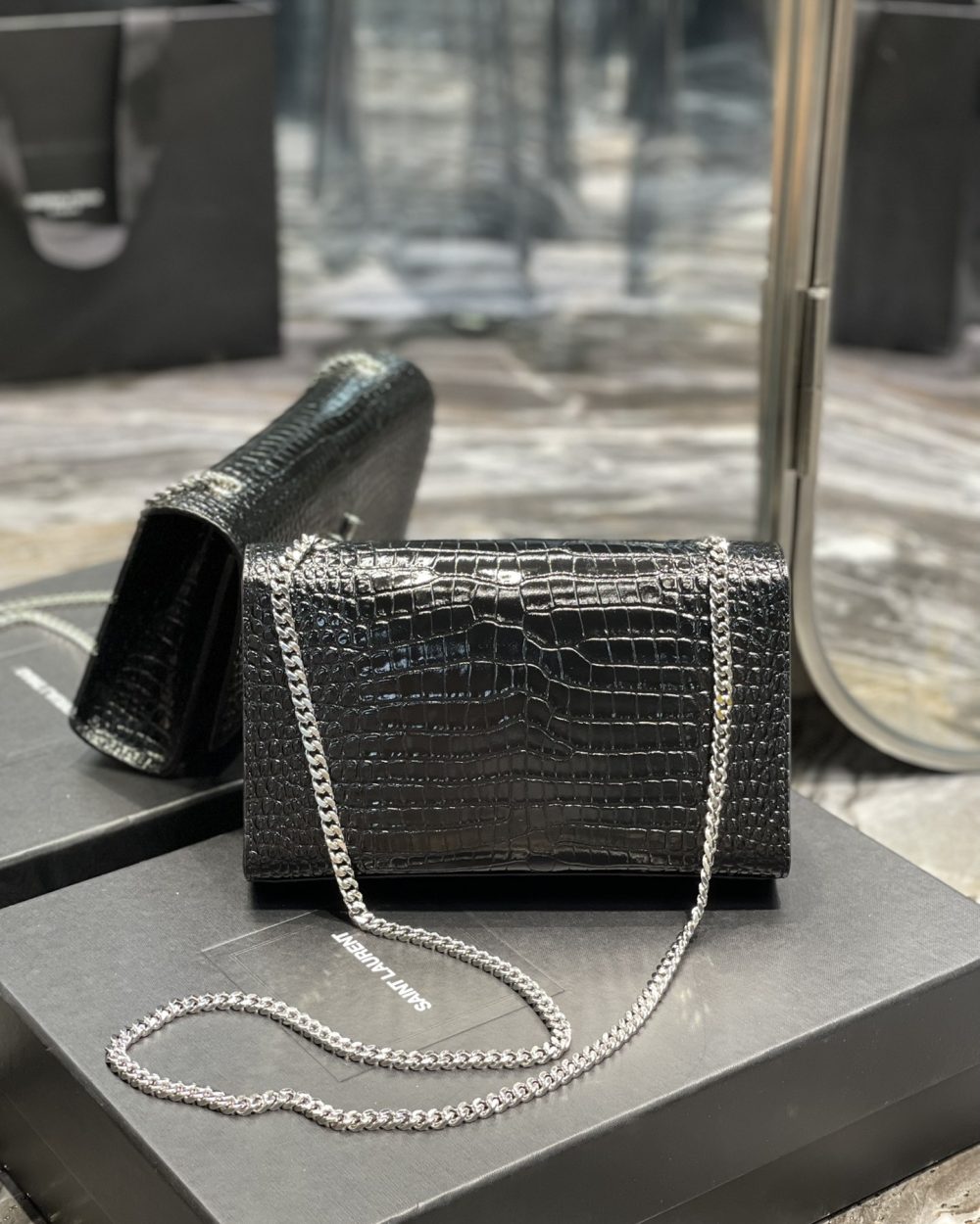 [REP 1:1] Saint Laurent Kata Medium Chain Bag Black With Tassel For Women 9.4in/24cm YSL 354119DND0N1000