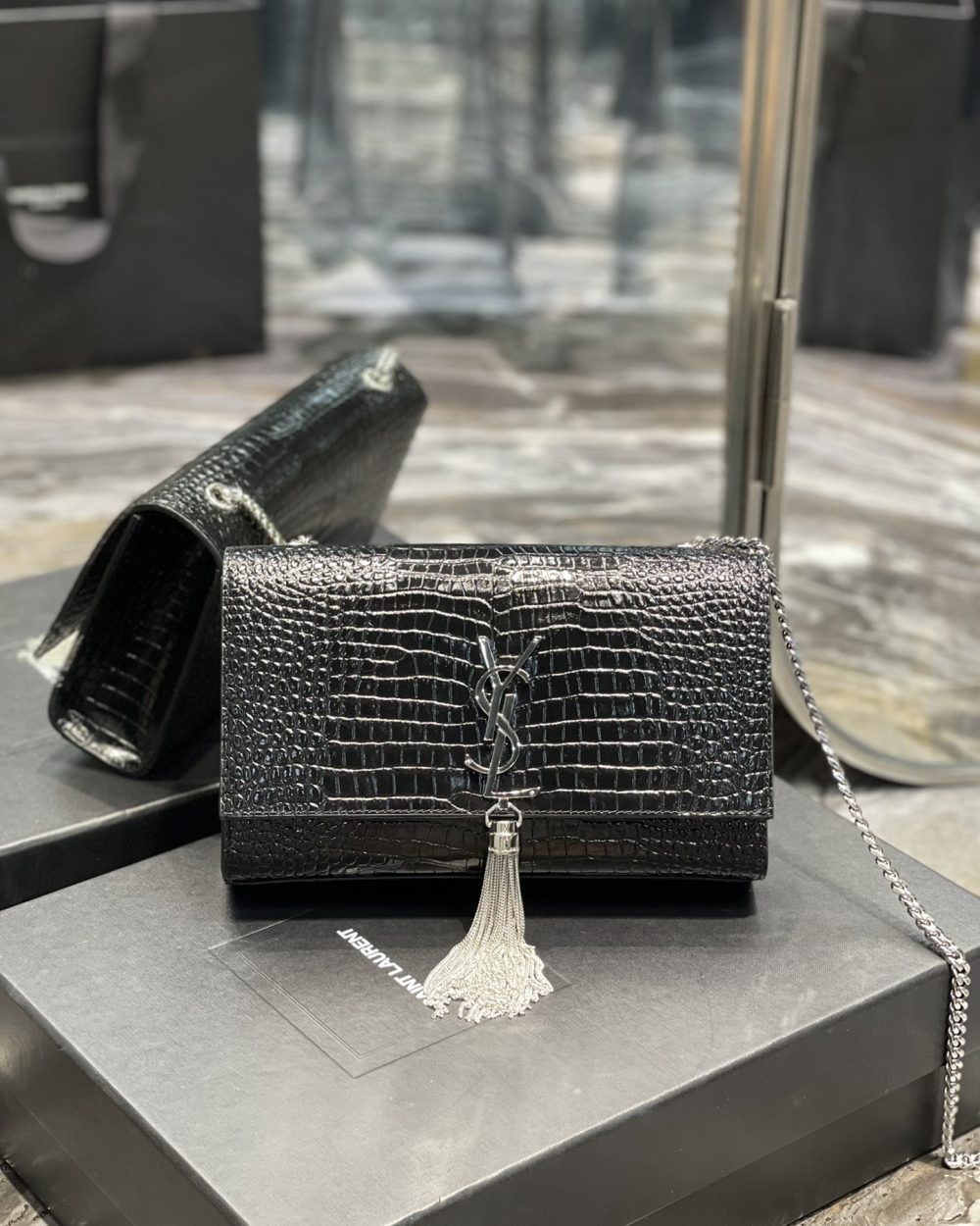 [REP 1:1] Saint Laurent Kata Medium Chain Bag Black With Tassel For Women 9.4in/24cm YSL 354119DND0N1000