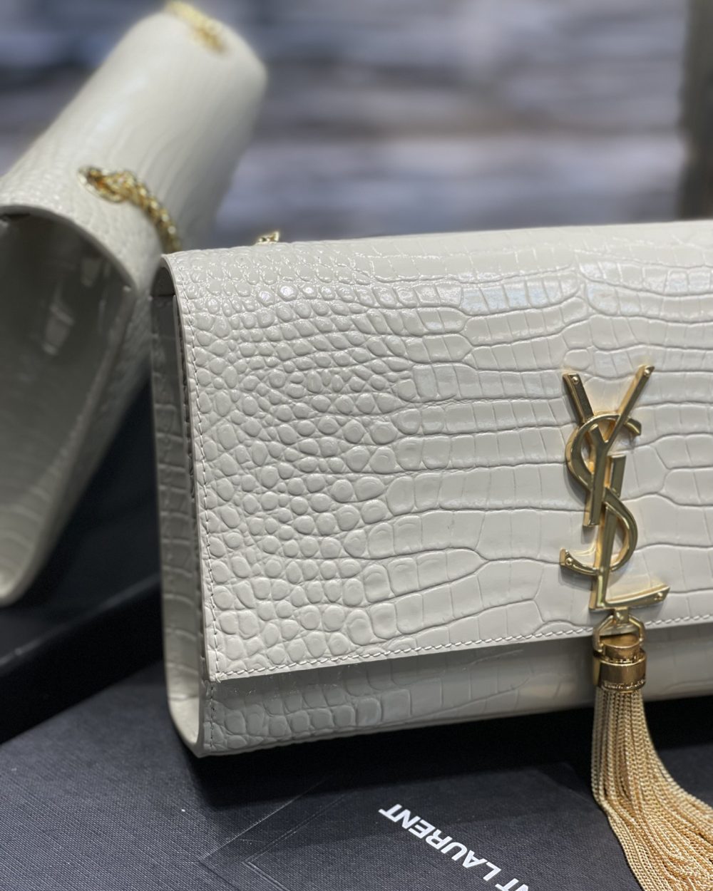 [REP 1:1] Saint Laurent Kata Medium Chain Bag White Vintage With Tassel For Women 9.4in/24cm YSL 354119DND0J9207