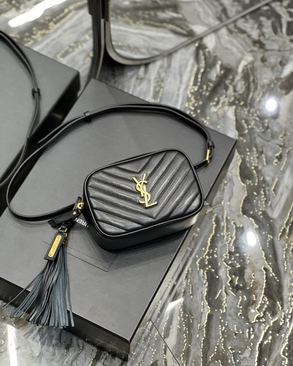 [REP 1:1] Saint Laurent Lou Belt Bag Black In Matelassé Gold Toned Hardware For Women 6.1in/15cm YSL 614031DV7071000