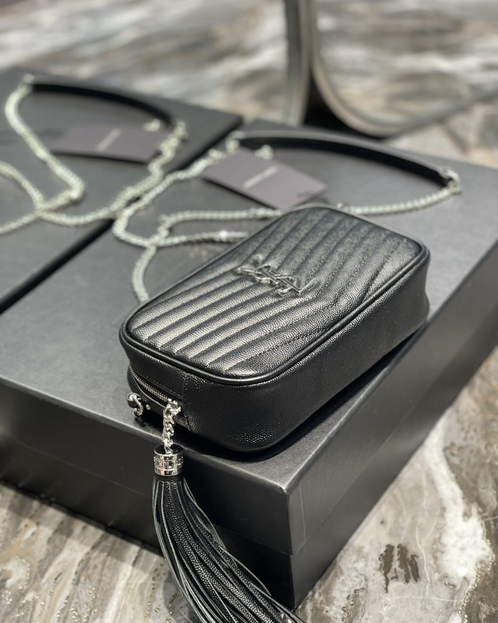 [REP 1:1] Saint Laurent Lou Mini Bag Black In Quilted Grain De Poudre With Silver Toned Hardware For Women 7.4in/19cm YSl 6125791GF021000