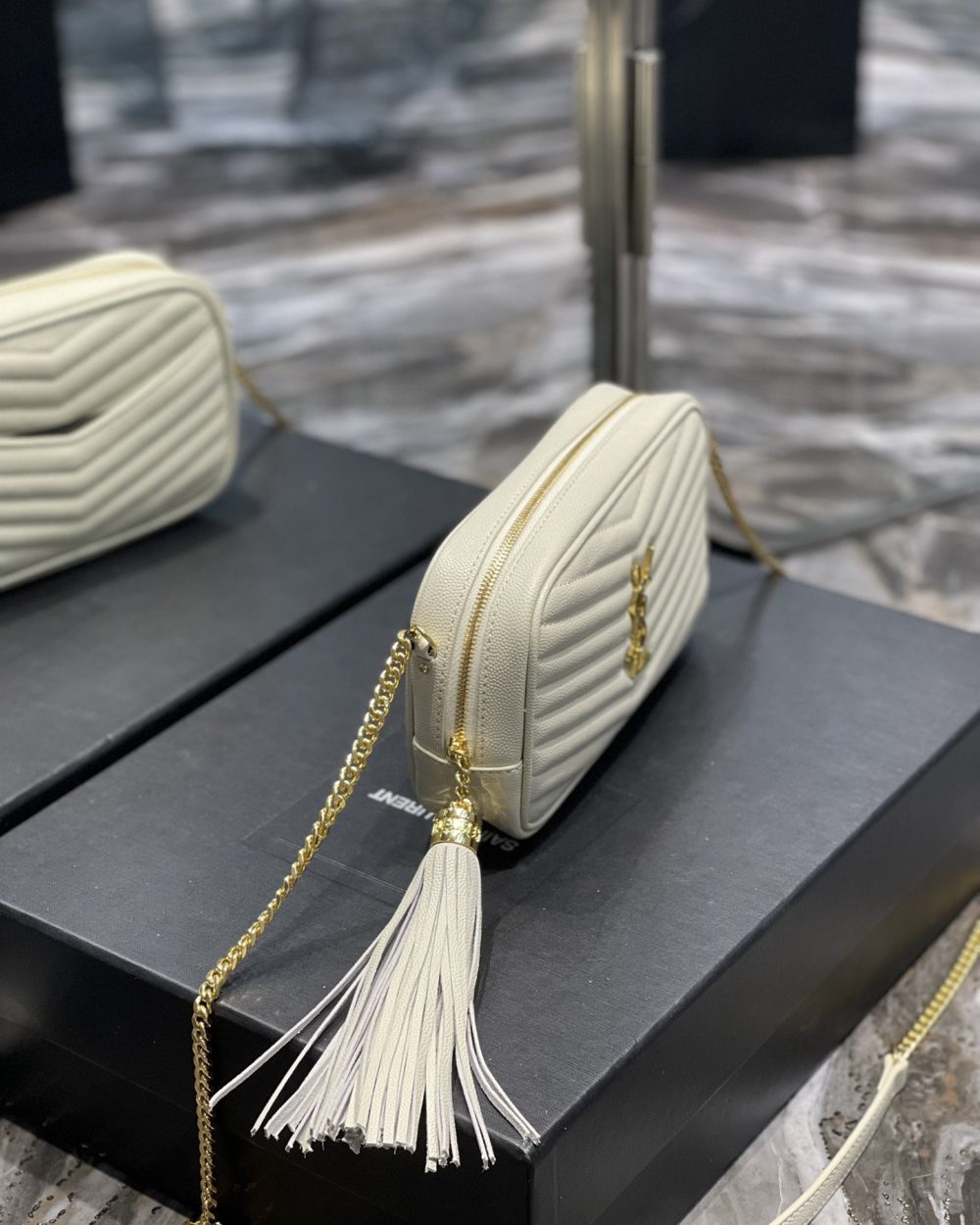 [REP 1:1] Saint Laurent Lou Mini Bag White In Quilted Grain De Poudre With Gold Hardware For Women 7.4in/19cm YSl 6125791GF019207