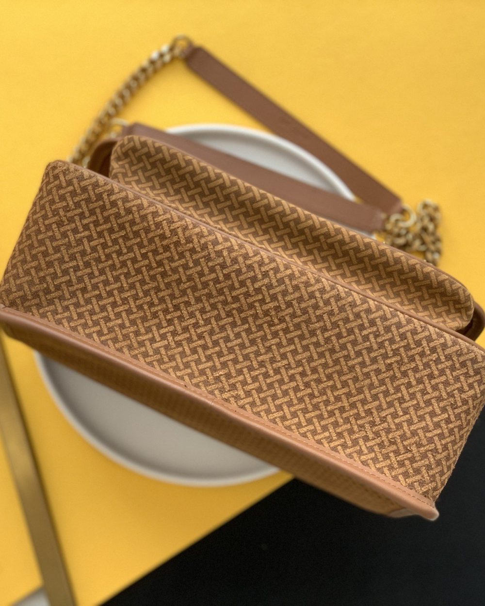 [REP 1:1] Saint Laurent Niki Medium Chain Bag Brown In Vintage Crinkled With Gold Toned Hardware For Women 11in/28cm YSL