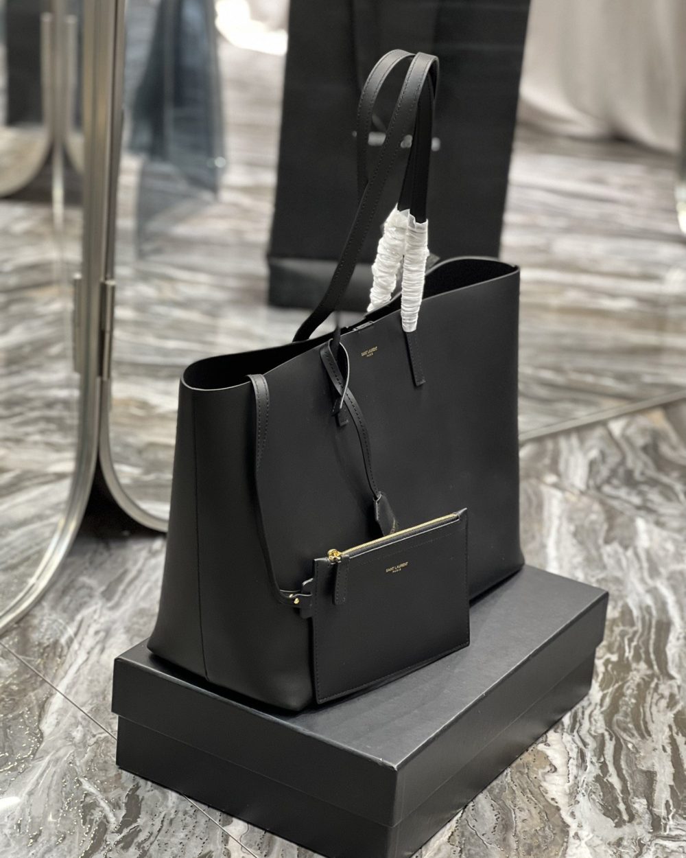 [REP 1:1] Saint Laurent Shopping E/W Tote Bag Black With Gold Hardware For Women 14.5in/38cm YSL 600281CSV0J1000