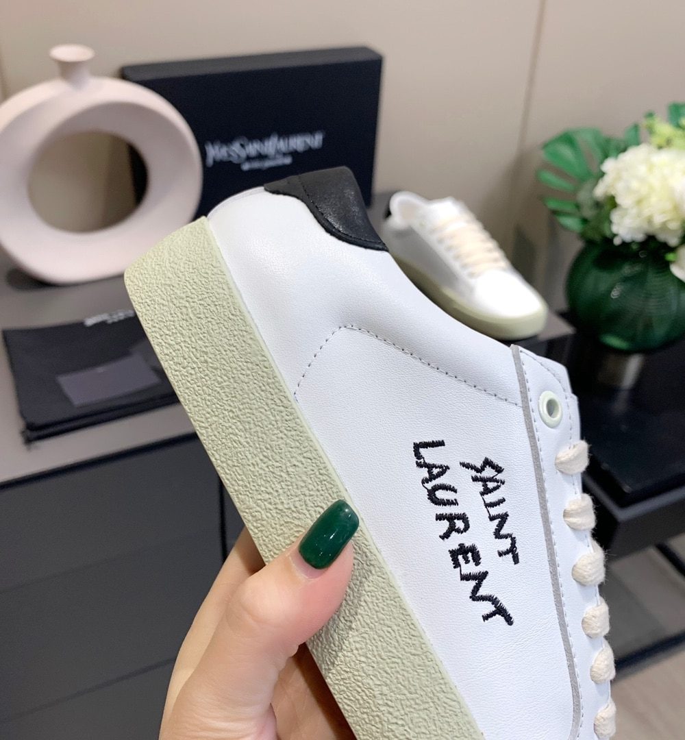 Saint Laurent Women's Court Classic Sl/06 Embroidered Sneakers White For Women YSL 61064908G109061