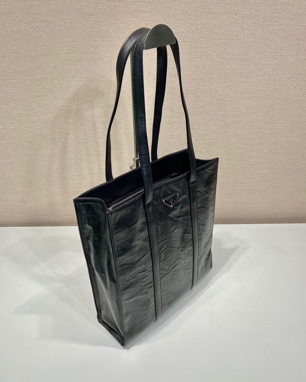 Small Antiqued Nappa Tote Bag In Pink/Black For Women 12.9 in/ 33cm 1BG459_UVL_F0E18_V_OOO