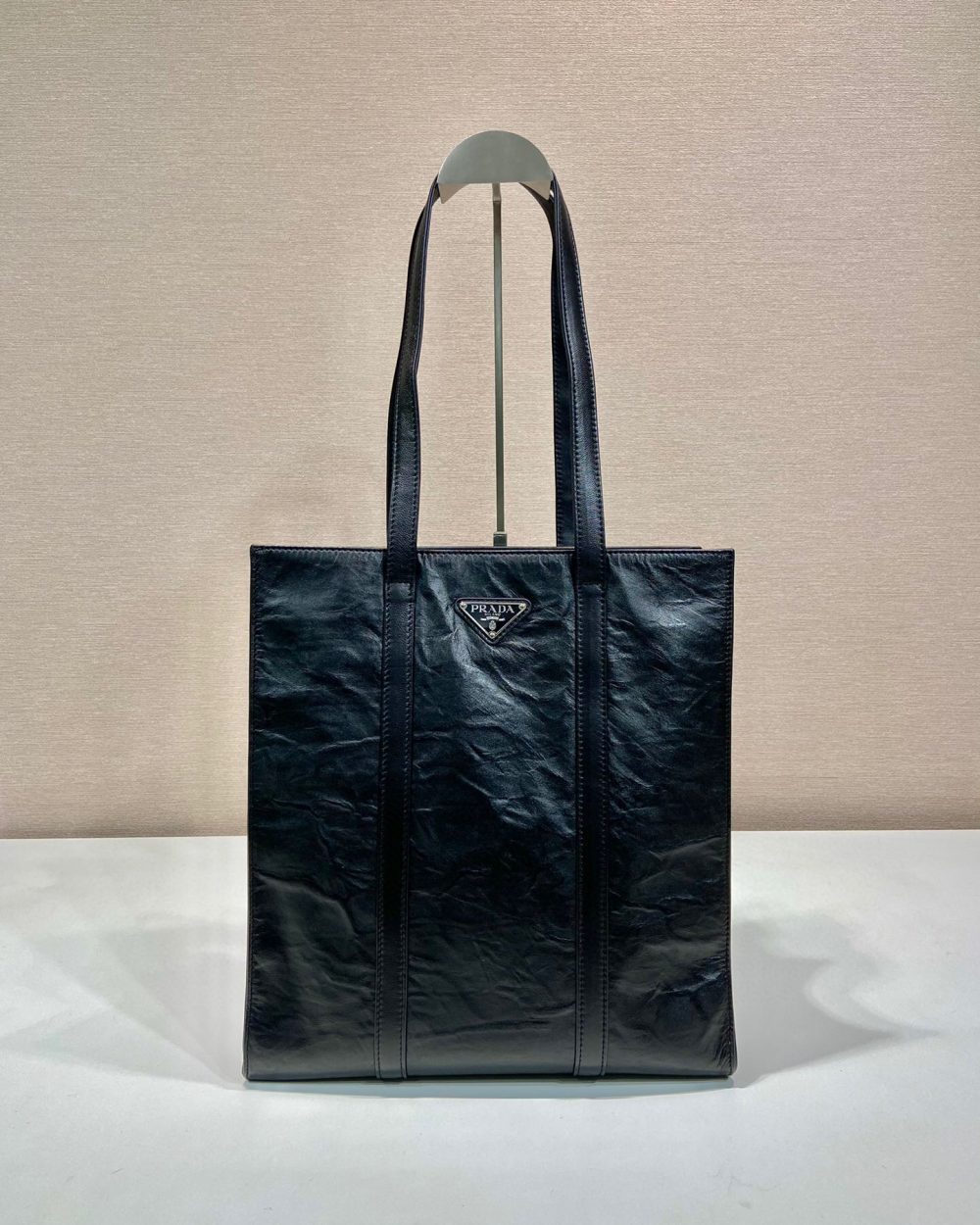 Small Antiqued Nappa Tote Bag In Pink/Black For Women 12.9 in/ 33cm 1BG459_UVL_F0E18_V_OOO