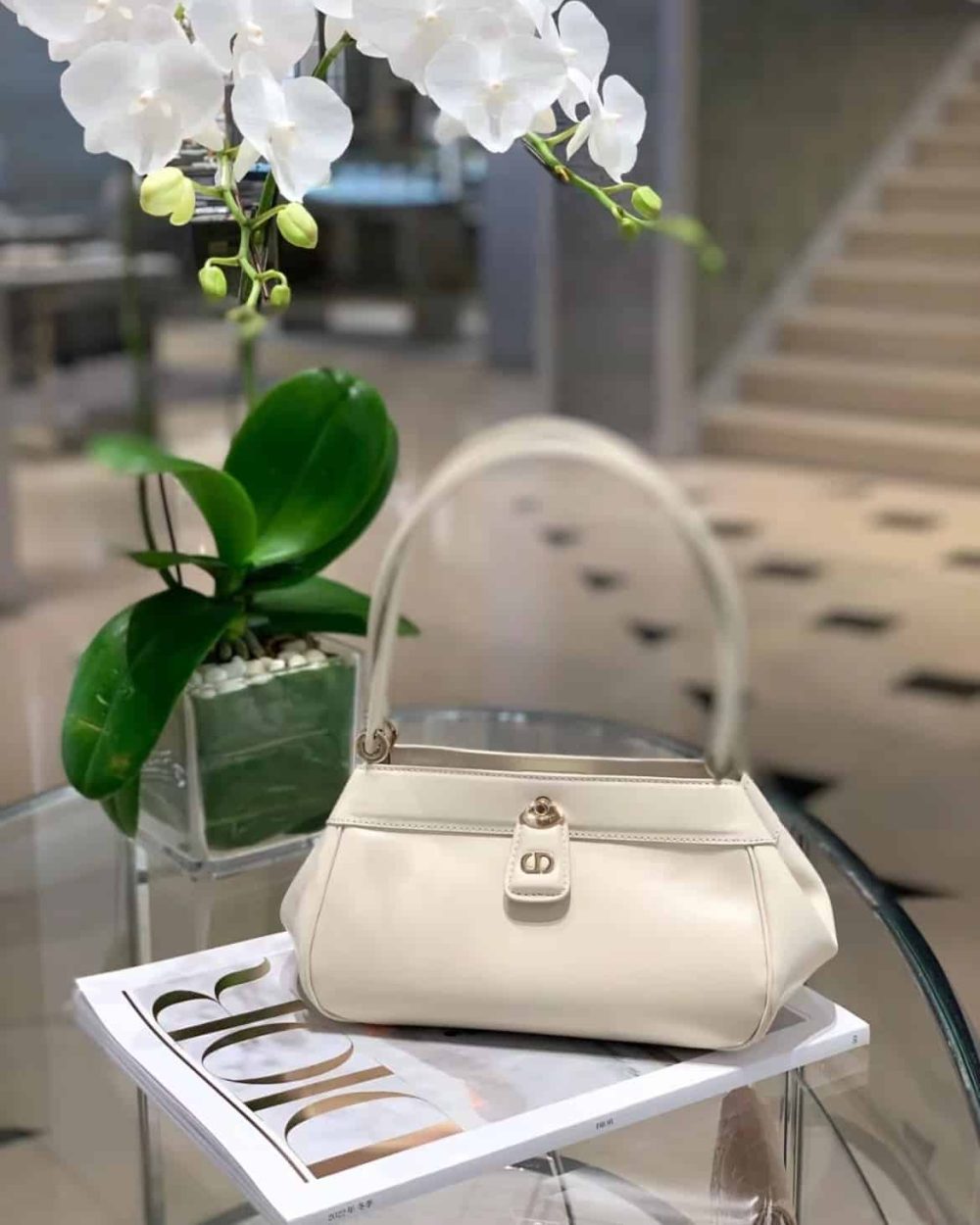 1:1 Replica Small Dior Key Bag White/Black For Women 8.5in/22cm M1844OBEQ_M49U