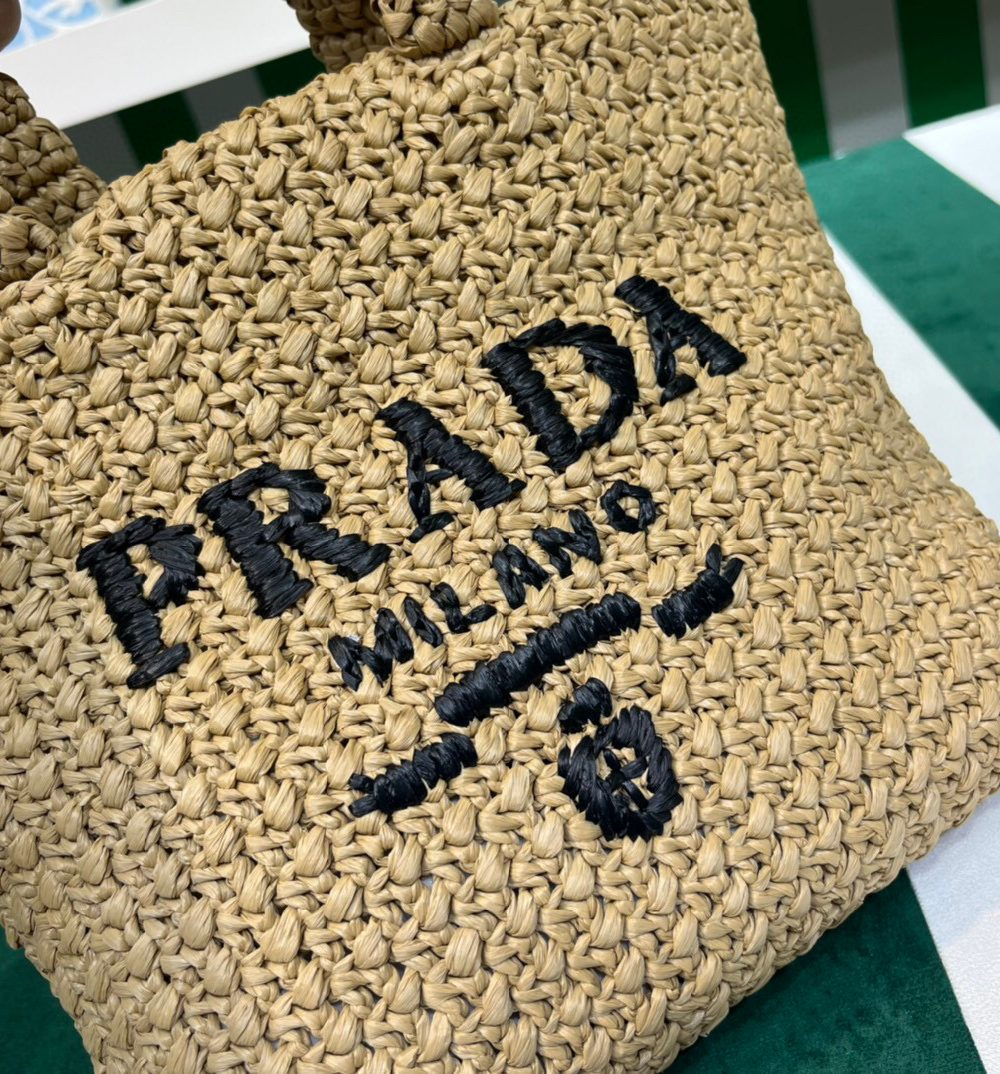 Small Raffia Tote Bag In Pink/Beige For Women 9.4 in/24cm 1BG422_2A2T_F0E18_V_OOL