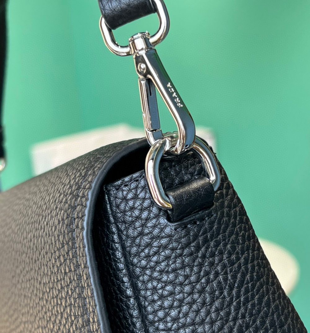 Small Shoulder Bag In Black For Women 9in/ 23cm 1BD314_2DKV_F0002_V_3OO