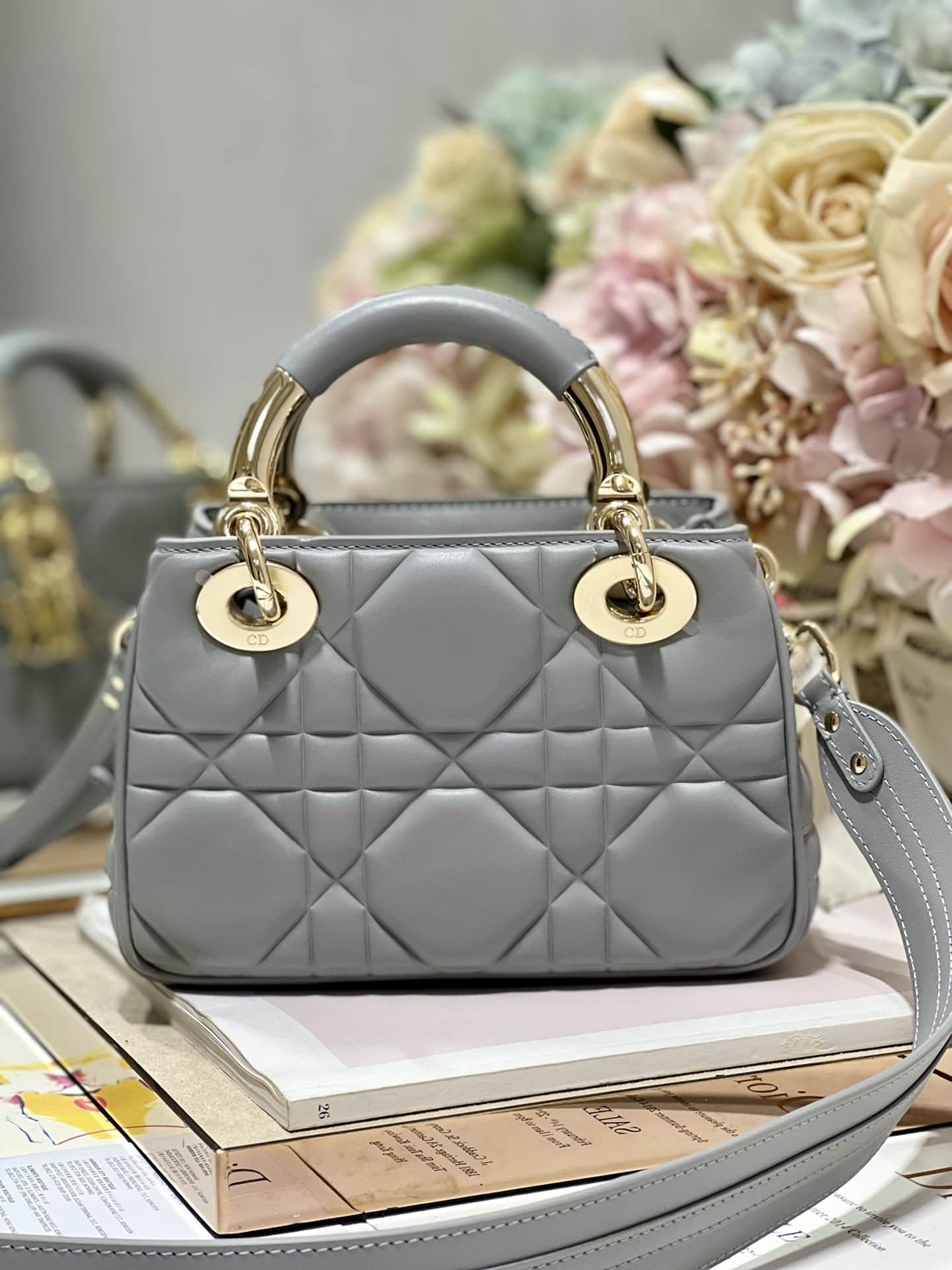 1:1 Replica The Lady 95.22 Bag Black/White/Grey/Green For Women 7.5in/ 19cm - Image 24