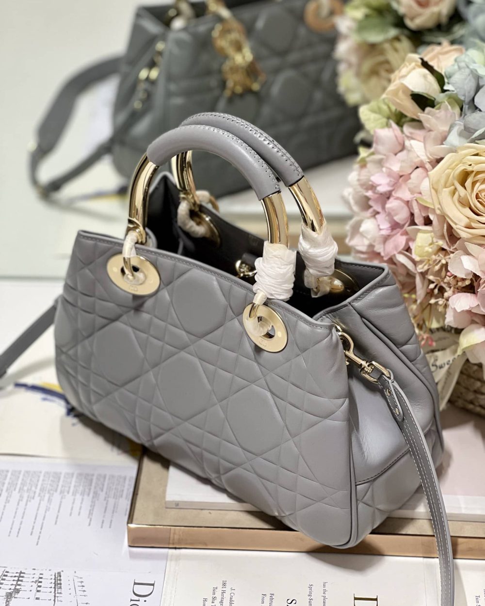 1:1 Replica The Medium Lady 95.22 Bag Black/White/Grey For Women 9.5in/ 24cm