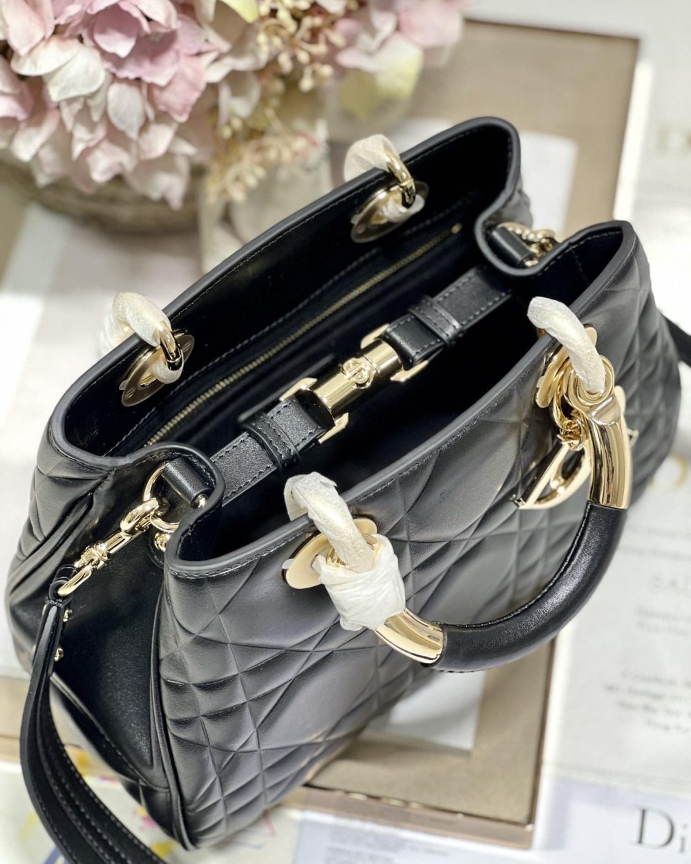 1:1 Replica The Medium Lady 95.22 Bag Black/White/Grey For Women 9.5in/ 24cm