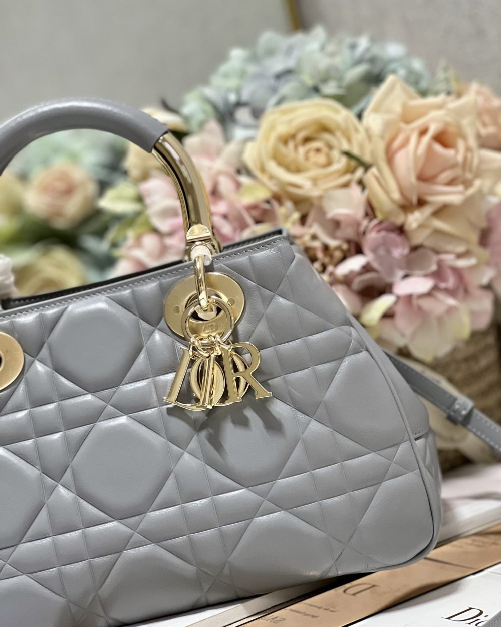 1:1 Replica The Medium Lady 95.22 Bag Black/White/Grey For Women 9.5in/ 24cm