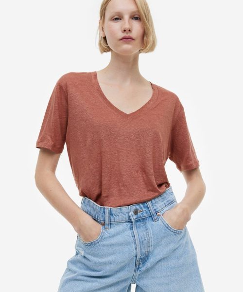 V-neck linen T-shirt