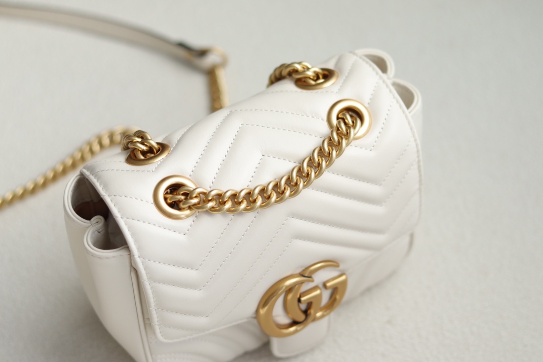 1:1 Replica GG MARMONT MINI SHOULDER BAG P White matelassé chevron leather Exclusive For Women 739682 AABZC 9022 - Image 2