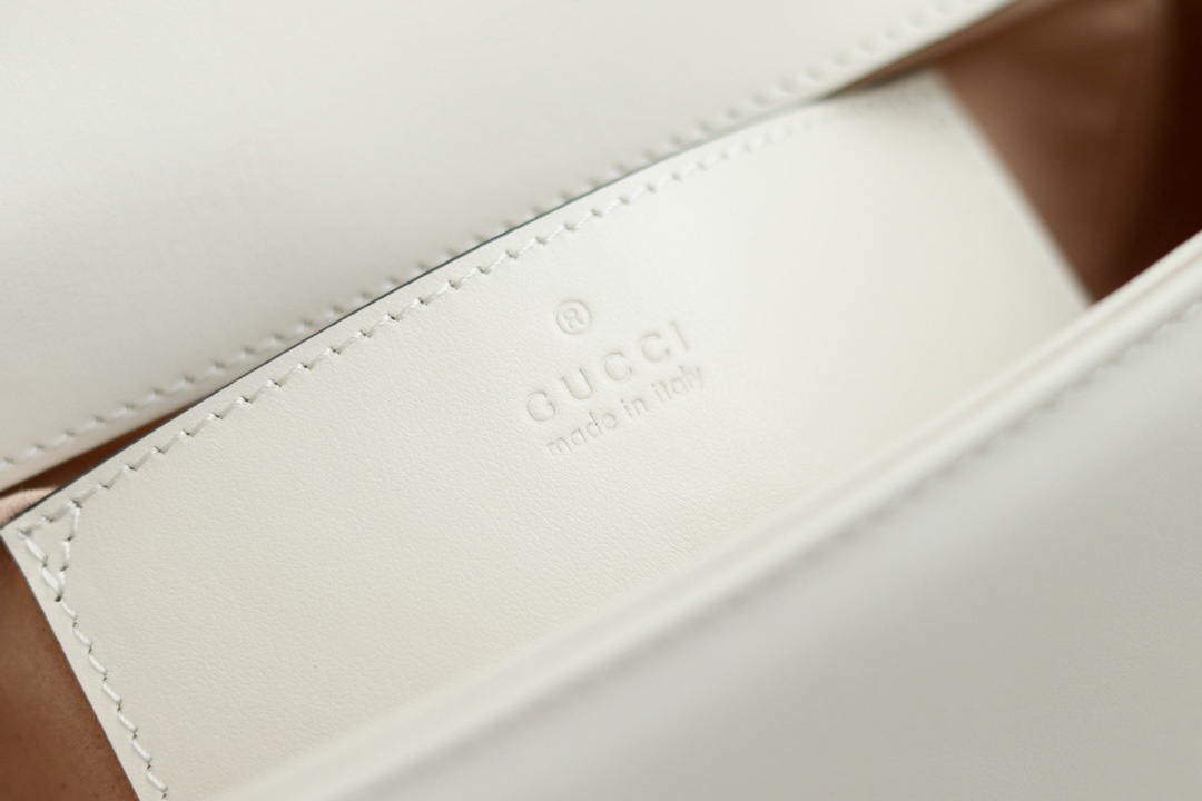 1:1 Replica GG MARMONT MINI SHOULDER BAG P White matelassé chevron leather Exclusive For Women 739682 AABZC 9022 - Image 9