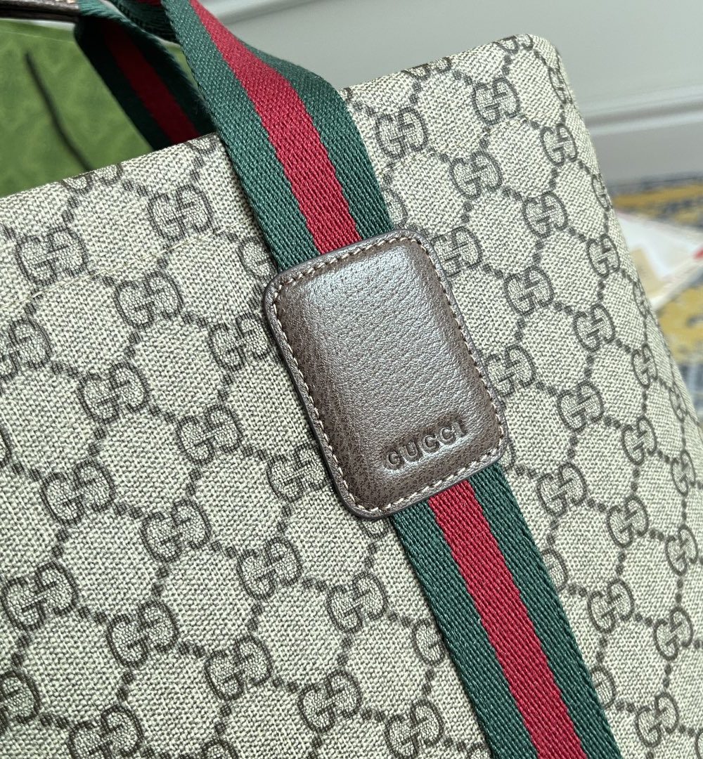 1:1 Replica GG TENDER MEDIUM TOTE BAG P Beige and ebony GG Supreme Tender canvas Exclusive For Women 763287 FACHL 8844