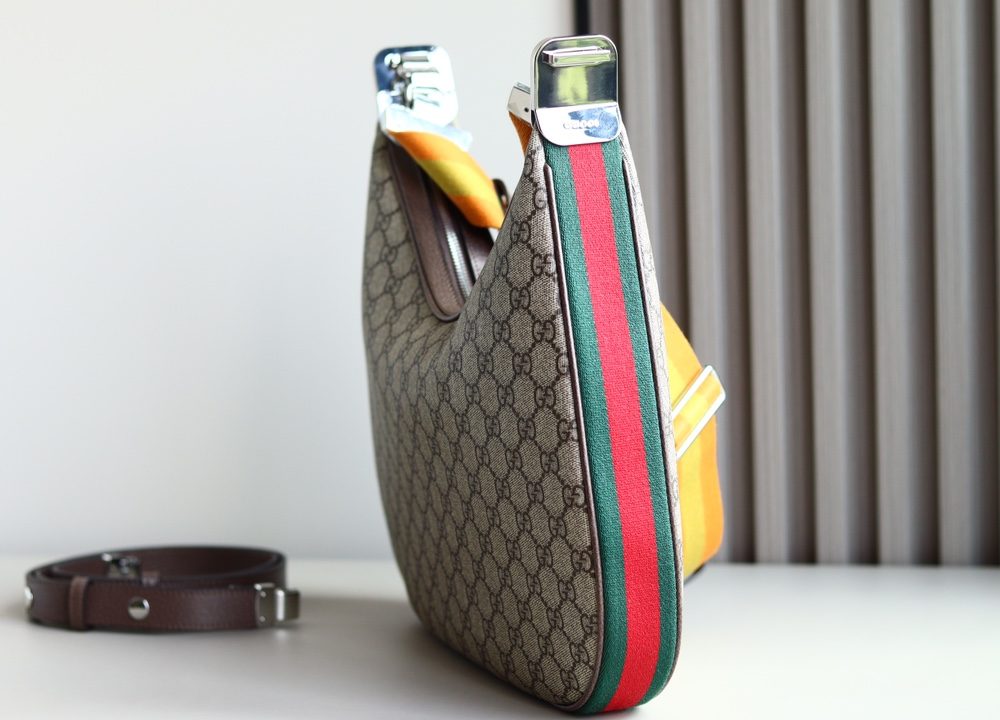 1:1 Replica GUCCI ATTACH MEDIUM SHOULDER BAG P Beige and blue GG Supreme canvas Exclusive For Women 702823 96GRN 4082