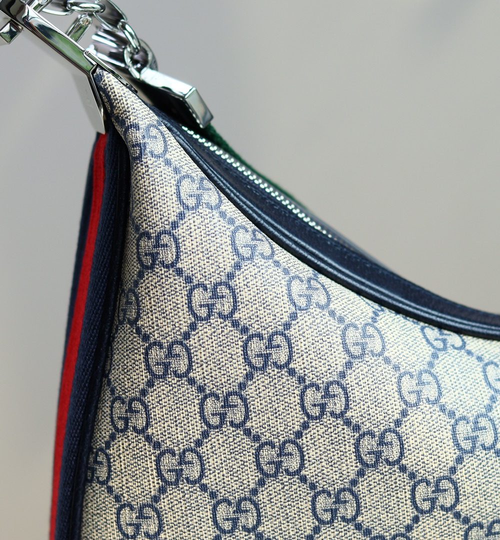 1:1 Replica GUCCI ATTACH MEDIUM SHOULDER BAG P BLUE GG Supreme canvas Exclusive For Women