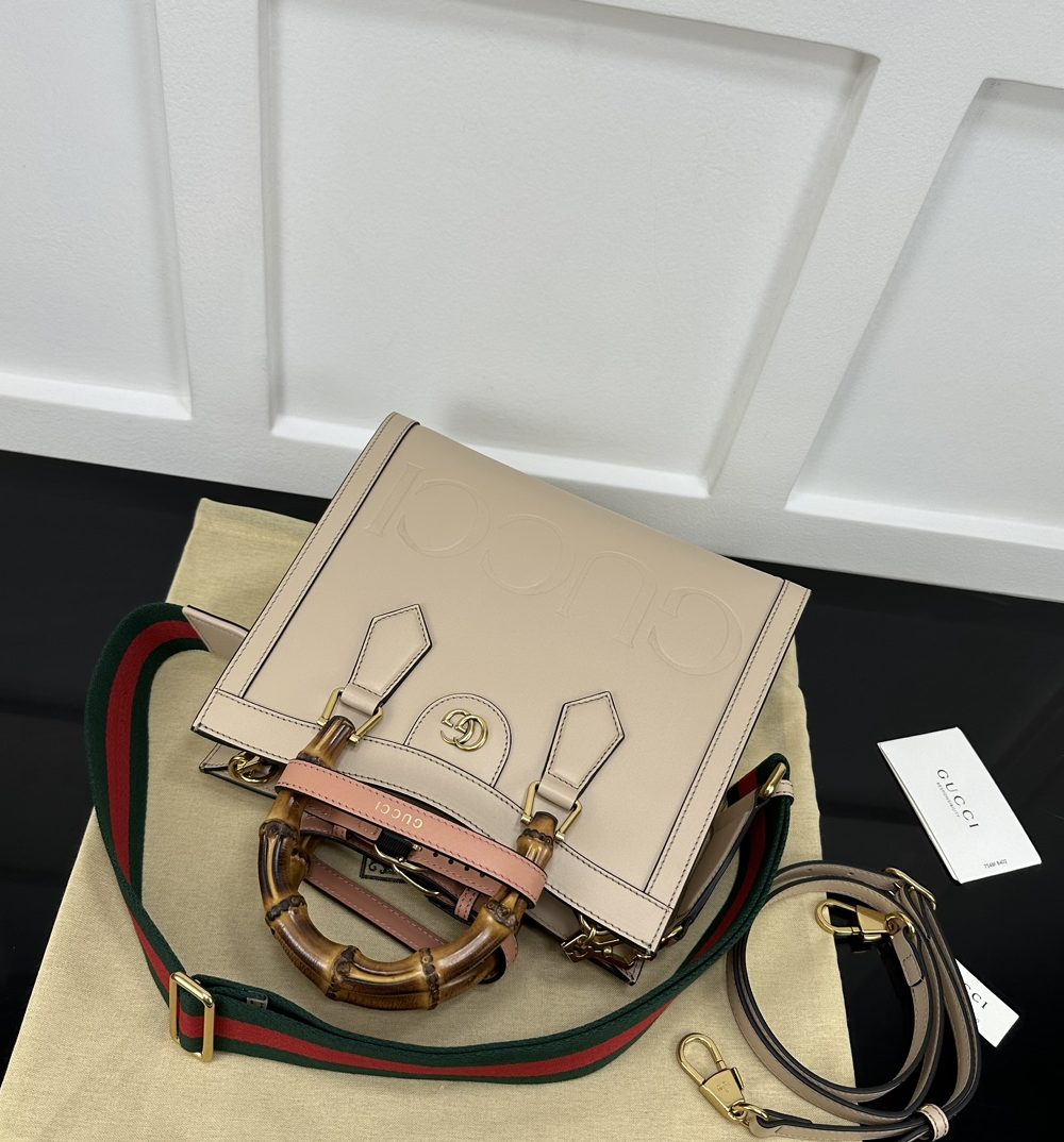 1:1 Replica GUCCI DIANA SMALL TOTE BAG P Beige leather Exclusive For Women ‎702721