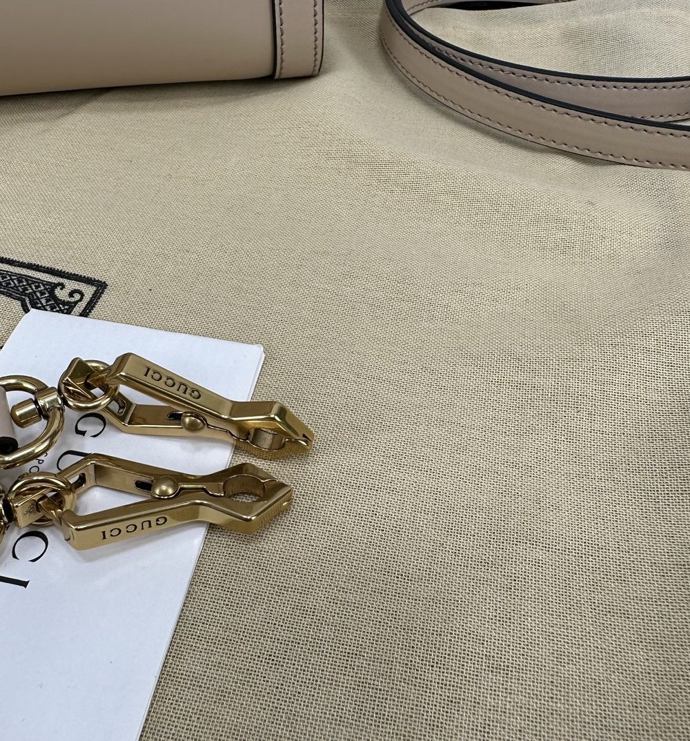 1:1 Replica GUCCI DIANA SMALL TOTE BAG P Beige leather Exclusive For Women ‎702721