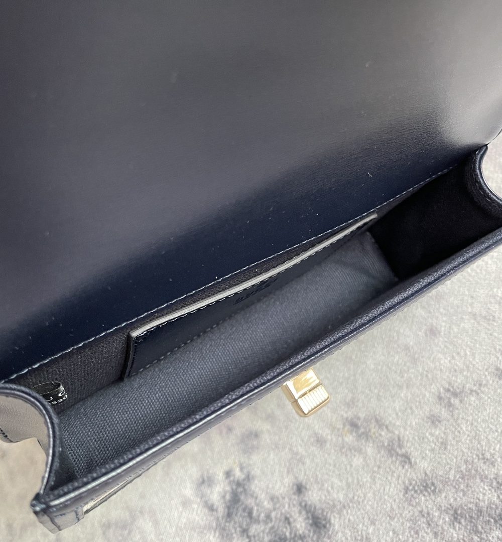 1:1 Replica GUCCI LUCE MINI SHOULDER BAG P Beige and blue Original GG canvas Exclusive For Women 790038 FADHW 4064