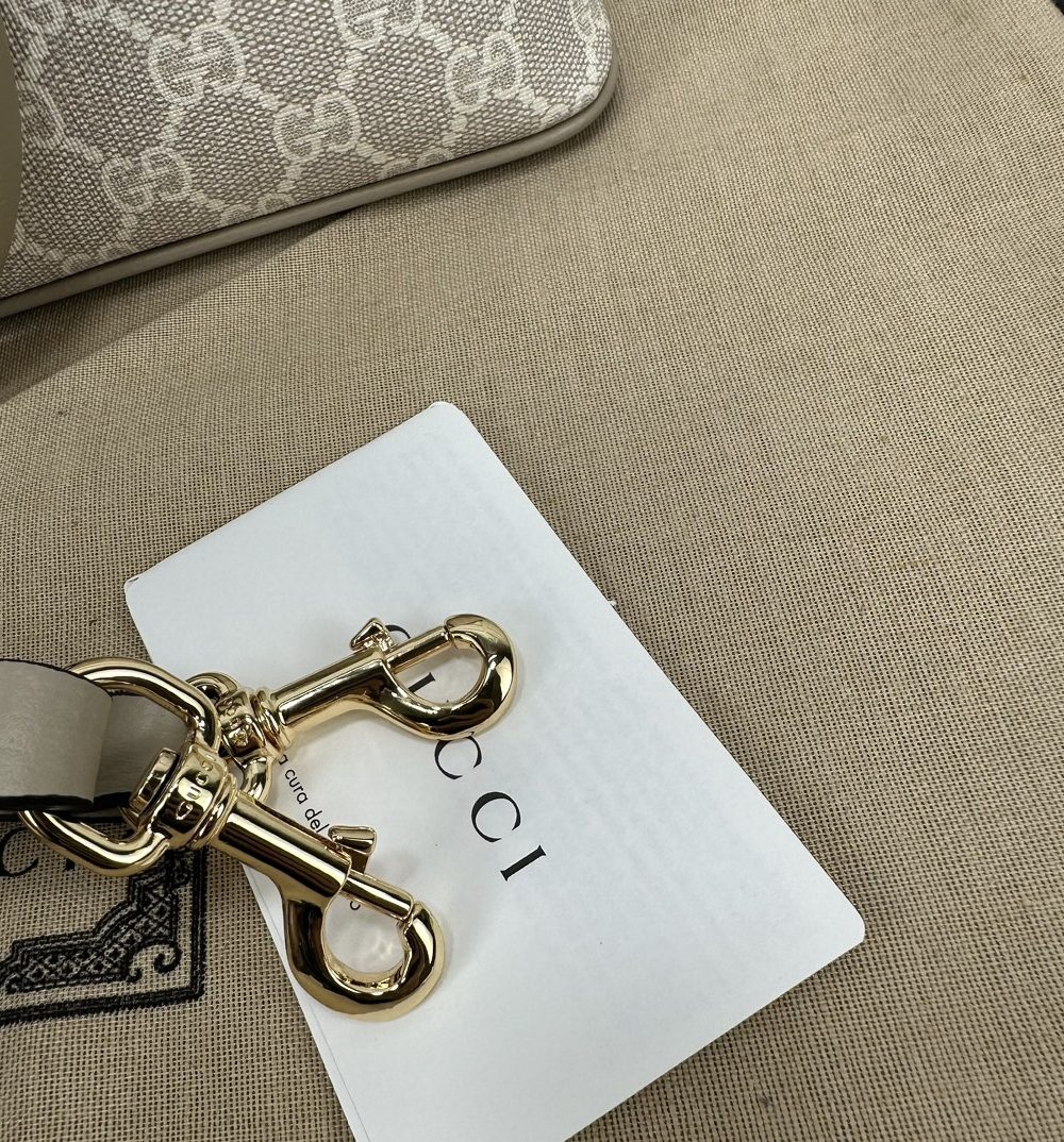 1:1 Replica GUCCI SMALL TOP HANDLE BAG P grey Exclusive For Women 795249