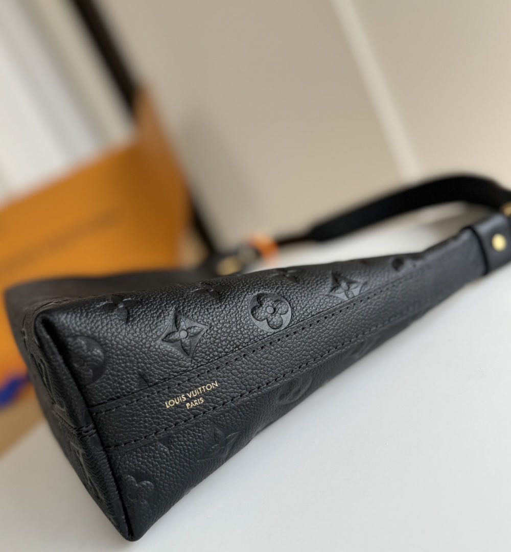 1:1 Replica Louis Vuitton LV slouchy bag monogram empreinte Luxury bag for Women M46610