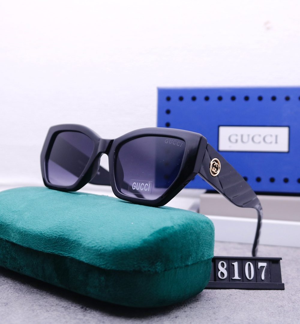 Gucci Square Frame Sunglasses