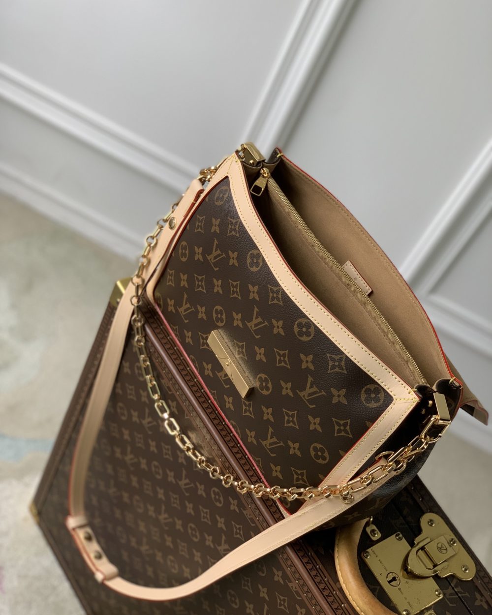 1:1 Replica Louis Vuitton LV Dauphine Soft GM Monogram Luxury Bag For Women M47149 - 28cm