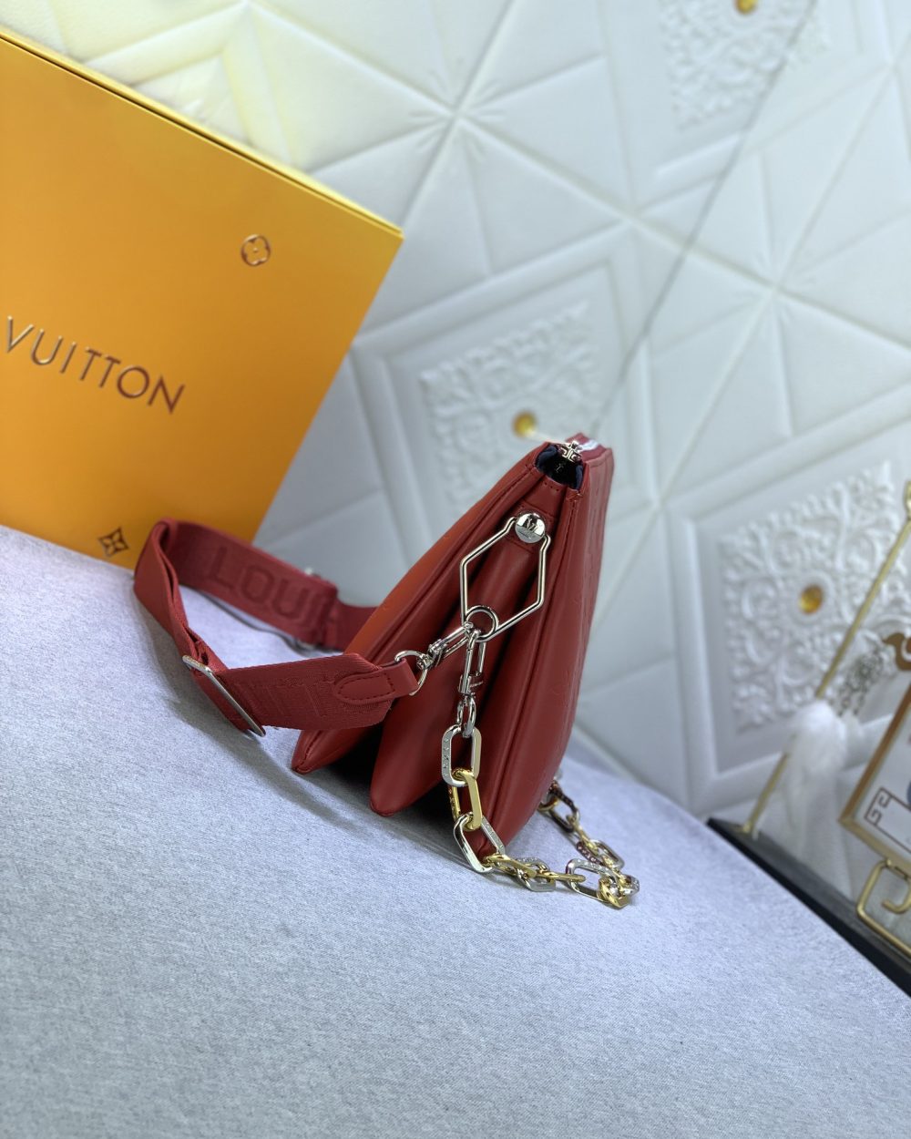 1:1 Replica Louis Vuitton Coussin PM Date Red M59275 Luxury Bag For Women -  26cm