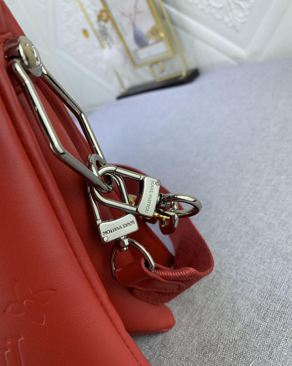 1:1 Replica Louis Vuitton Coussin PM Date Red M59275 Luxury Bag For Women -  26cm