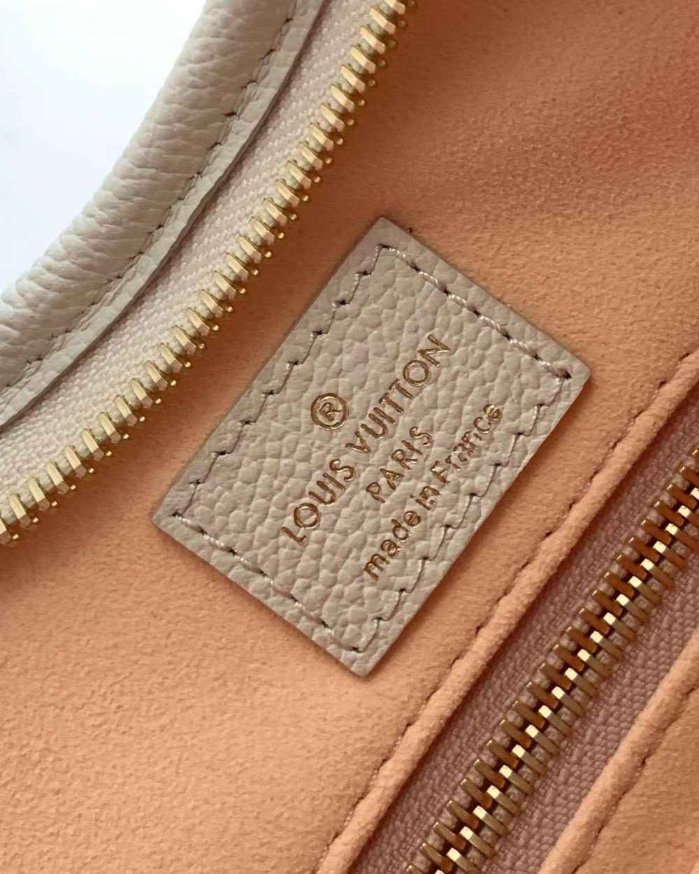 [REP 1:1] Louis Vuitton Carryall PM Monogram empreinte Unique Bag For Women M46288 M46203 p - 29cm