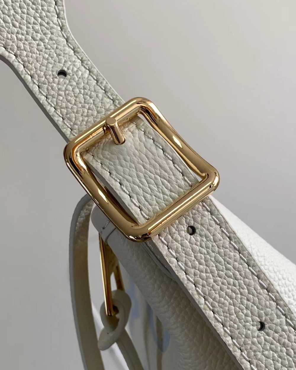 [REP 1:1] Louis Vuitton Carryall PM Monogram empreinte Unique Bag For Women M46288 M46203 B - 29cm