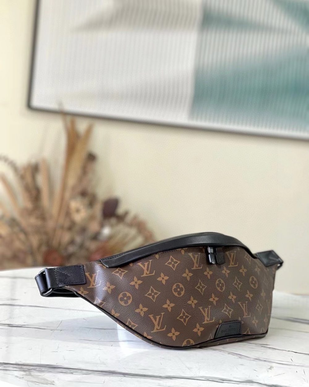 [REP 1:1] Louis Vuitton Discovery Bumbag PM Monogram Eclipse Brown Unique Bag For Unisex M44336 - 47cm