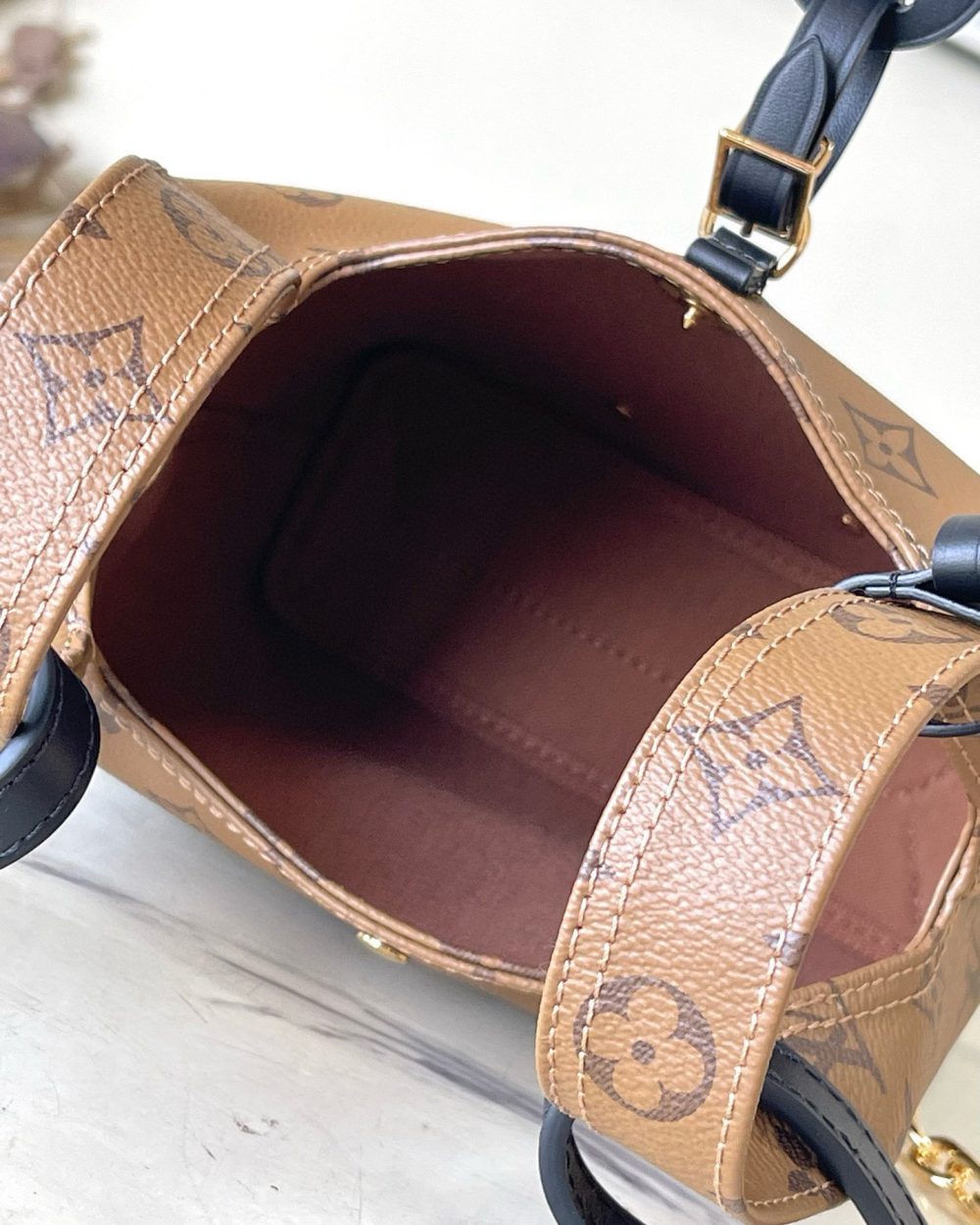 [REP 1:1] Louis Vuitton Atlantis BB Monogram Reverse Canvas Unique Bag For Women M46816 2 - 17cm