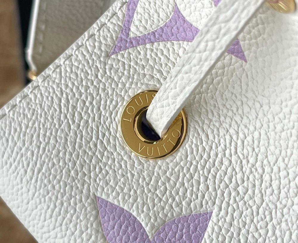 [REP 1:1] Louis Vuitton NéoNóe BB Bucket Unique Bag For Women M45709 - 2 - 20cm